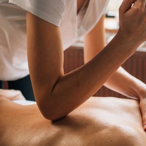 Full body Swedish Massage Lees